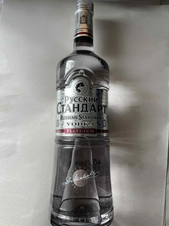 4902778179734.jpg